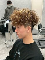 リッチブランドアンドコー(Rich Brand&Co)&nbsp;スペインカール ハイライトカラー　メンズカット　メンズパーマ