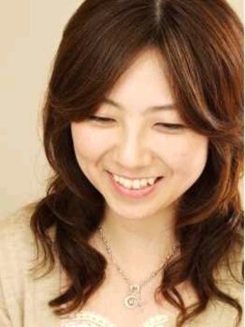 アンジェ(ange) 優しい雰囲気でエアリーパーマのスタイル