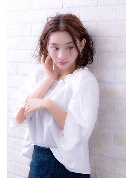 エルデ ナインズ ヘアー スタンド 川口店(elde 9's HAIR STAND) シルキーチョコレート＆プリカールの大人ガーリーモードヘア