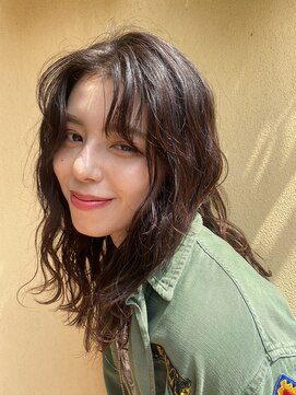 レオニード 表参道(LEONID) ホワイトアッシュ ロングレイヤー