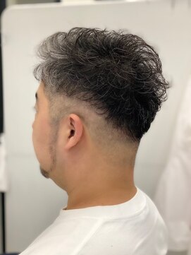 アヴソリューク(Absoluk) ふんわりボリュームアップパーマ