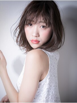 カバーヘア ブリス 川口(COVER HAIR bliss) チャコールグレーくせ毛風小顔Ａラインボブv川口20代30代40代