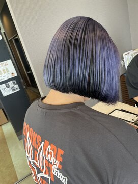 カットバンク(CUT BANK) ボブスタイル コントラストブルーパープル