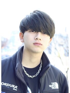 ネイビー(NAVY) ビジネスマンにもオシャレに決まるサラサラマッシュ