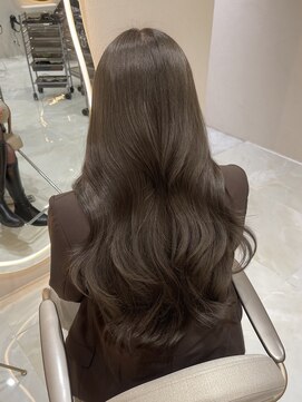 サイン 渋谷(SIGN) ザクザクレイヤーカット巻き方簡単ミディアムロング韓国表参道