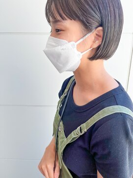 アントワープヘアー(Antwerp hair) ミニボブ/オリーブカラー/ボブカット