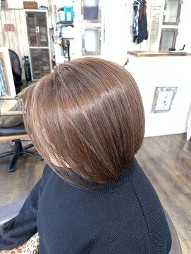 楽流頭 オブヘアー(of hair) ベージュ系ハイトーンカラー