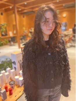 ジジ プラス デザイン(GIGI＋design)の写真/一人一人に寄り添うカウンセリングであなたらしさを大切にした似合わせをご提案★実力派スタイリスト在籍