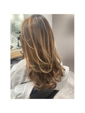 ヌーヌー 鶴ケ峰(nuu nuu) ハイライト×デザインカット