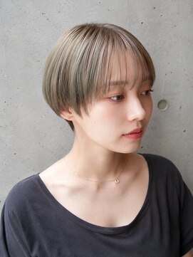 テラ(terra) 大人マッシュショート×シアーベージュ/20代30代40代