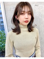 リコバイアフロート(riko by afloat)&nbsp;韓国くびれヘアミントグリーンアンニュイヘア前髪ぱっつん吉祥寺