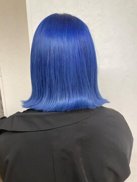 リア(Lia by KENJE) Lia　ビビッドなカラーも綺麗な一色に♪