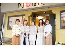 ヘアーデザイン モモ(Hair Design MoMO)の雰囲気（明るく元気な！女性スタッフのみで営業しております。）