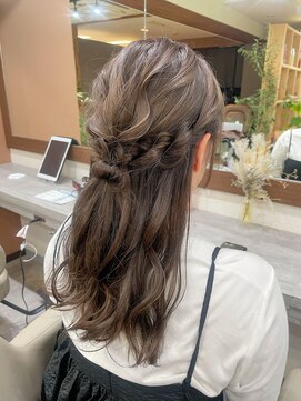 アミー 駒澤(Ammy komazawa) 【お呼ばれヘア】ハーフアップ