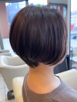 エムタニグチブランシェ(M.TANIGUCHI Branche') 丸みショートボブ