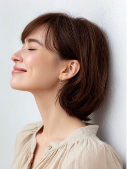 ヨーク(YOKE)の写真/【吹田/竹見台】大人女性の悩みを改善!いままでの白髪染めを覆す“ハイライトで魅せるデザイン”