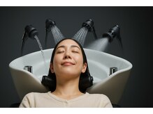 本八幡で長く愛される理由■信頼できる女性スタイリスト多数在籍/THEB