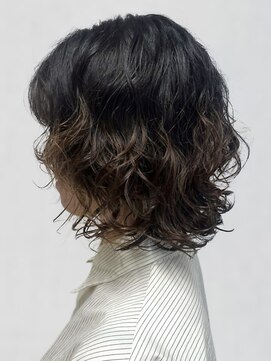 ショートボブ ニュアンスパーマ ボブパーマ 黒髪 20代 30代