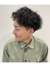 ４大人かっこいいメンズカット＋ツイストスパイラルパーマ