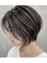 ロア 江坂(LOA)&nbsp;大人かっこよく白髪を活かす