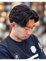 OWN Men's salon【オウン】 ニュアンスフェザーパーマ×センターパート