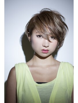 エアー 福岡(AIR) [air-FUKUOKA] 小顔バランス☆前髪長めショートボブ