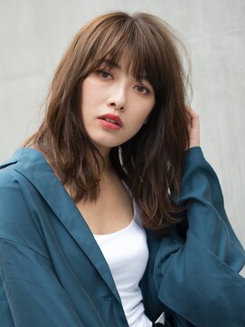 エムクランメイクス 原宿 表参道(m.clan MAKE'S) ゆるふわウェーブのグレージュミディ3【MAKE'Sm.clan 矢沢和也】