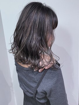 ムウ 難波(MOU) ハッシュカットフルバング似合わせカットレッドブラウン20代30代