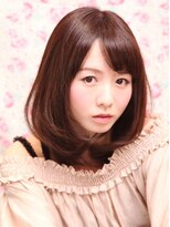 トレンド感をバッチリおさえた新型ガーリー内巻きへア