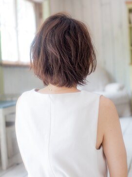 ラ ソール ヘア(La sol HAIR) グロッシーな大人ボブ