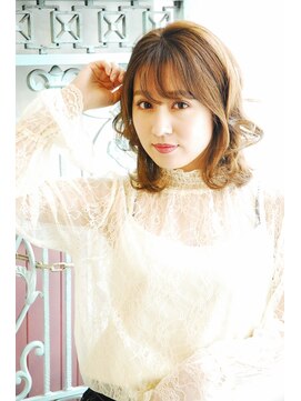 リーズ 表参道(Lise) 【ゆるふわウェーブボブ】/【イルミナカラー】【エアウェーブ】