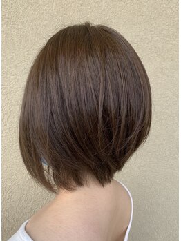 ハク(hair salon haku)の写真/【ナチュラルな仕上がりの縮毛矯正】≪haku≫の縮毛矯正はパキっとしすぎず自然で柔らかい質感が好評です♪