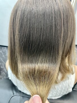 エスカーラ 表参道(THE ESCALA) @reina.masuda/髪質改善トリートメント/表参道