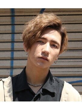 バロンビューティー(BARON Beauty) 外国風センターパート×スパイラルパーマ