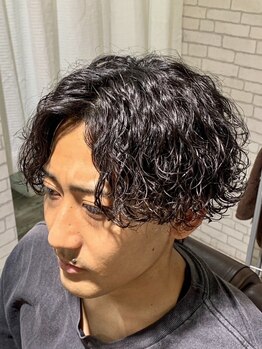 エフィル(EFILL)の写真/【中百舌鳥駅徒歩３分】イケてるメンズはパーマが決め手！髪質を見極めたパーマで、再現性の高いスタイルに