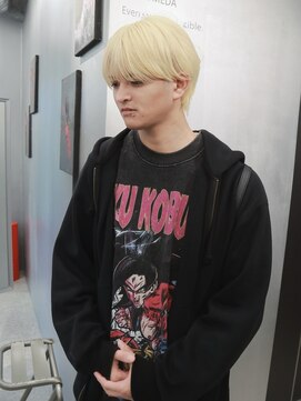 ペレ 梅田(PELE) ニュアンスパーマ/韓国マッシュ/スパイキーショート/梅田