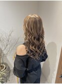 ローレイヤーロング/ハイライトベージュカラー