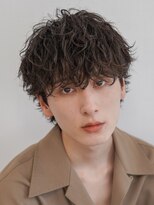 フィフスパーク(fifth PARK)&nbsp;ツイストスパイラルパーマ×マッシュウルフカットで男らしさ◎