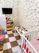 お子さま連れでも安心して通える美容室。