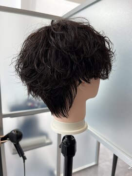 ジーナ 天神(Zina) シャドウパーマ