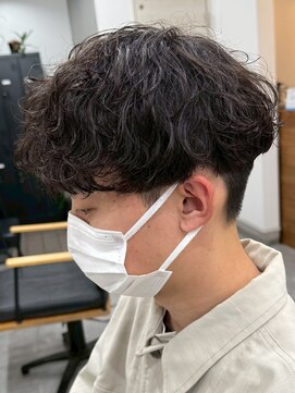 フゥ 宇都宮(FeU) 宇都宮メンズカットメンズパーマツイストパーマ波巻きパーマ眉毛