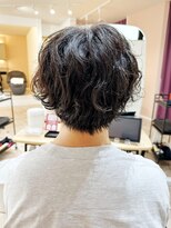 アンドユー(& you.)&nbsp;スパイラルパーマ×センターパート