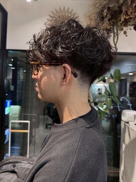FIG Hair Design【フィグ】【3月28日 NEW OPEN（予定）】 スパイラルパーマ/メンズパーマ/大名