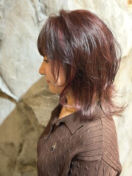 リイゼ(Lyse)の写真/憧れのツヤ髪へ導く！マイクロバブルと上質ヘアカラーで、髪質改善＆自然なふんわりスタイル♪