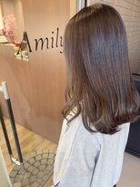 アミリー 成田東町店(Amily) アッシュブラウンのレイヤーミディ×バタフライカット