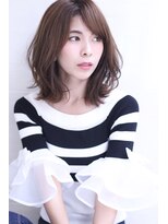 オーロ(ORO) 上品ひし形フォルムくびれミディアムヘア