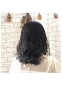 グラデーショングレージュ