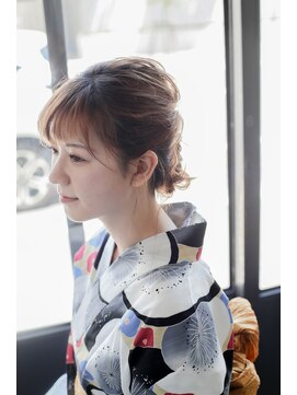 ホワイトルーム(White Room) 和装ヘアアレンジ♪