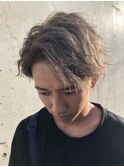 グレーカラーの波打ちスタイル【レーヴ】