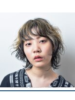 ファースト 吉祥寺(FIRST KICHIJOJI)&nbsp;ミディアムショートウルフ×インナーローライト　【FIRST】..